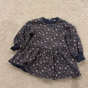 Organic flowered dress